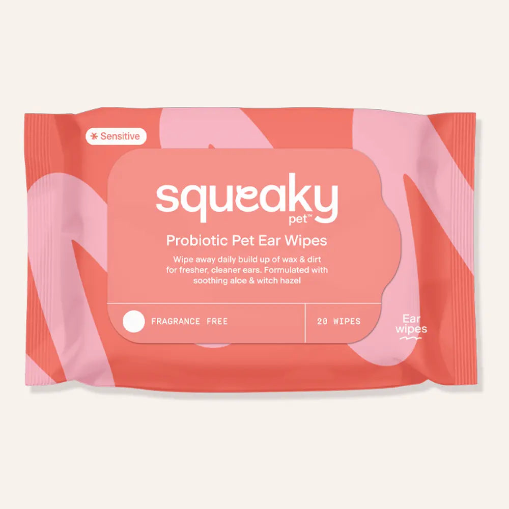 Squeaky Probiotic Ear Wipes for clean doggie ears